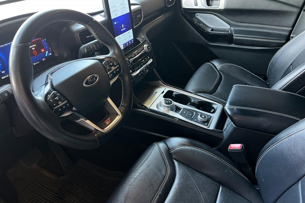 Thumbnail: 2021 Ford Explorer - 9