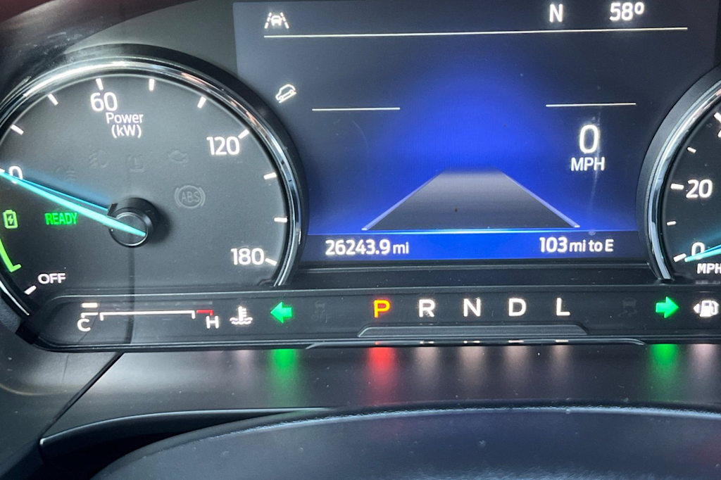 Thumbnail: 2021 Ford Escape - 15