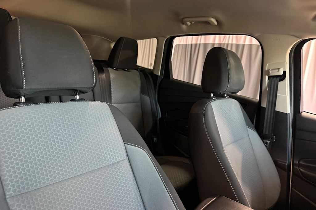 Thumbnail: 2017 Ford Escape - 10