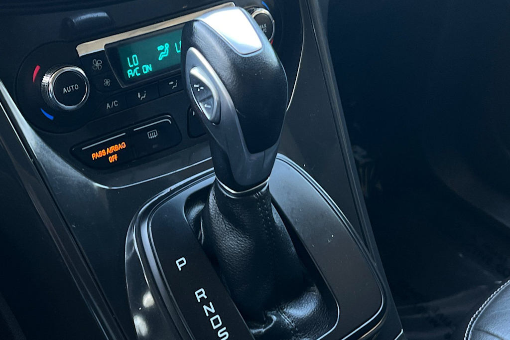 Thumbnail: 2016 Ford Escape - 14
