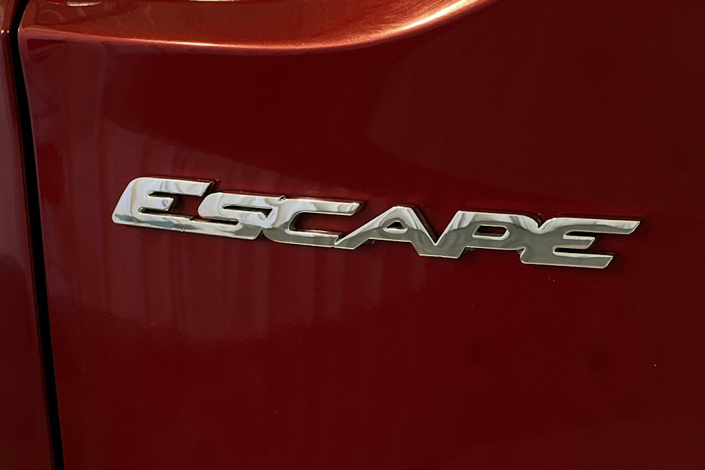 Thumbnail: 2016 Ford Escape - 7