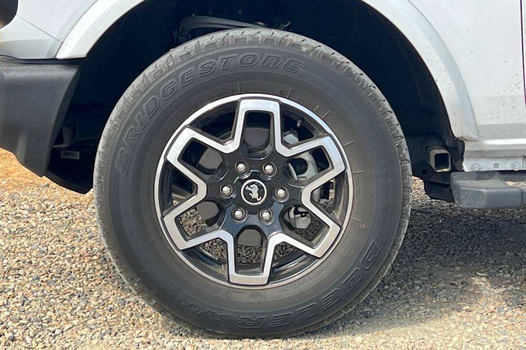 Thumbnail: 2023 Ford Bronco - 7