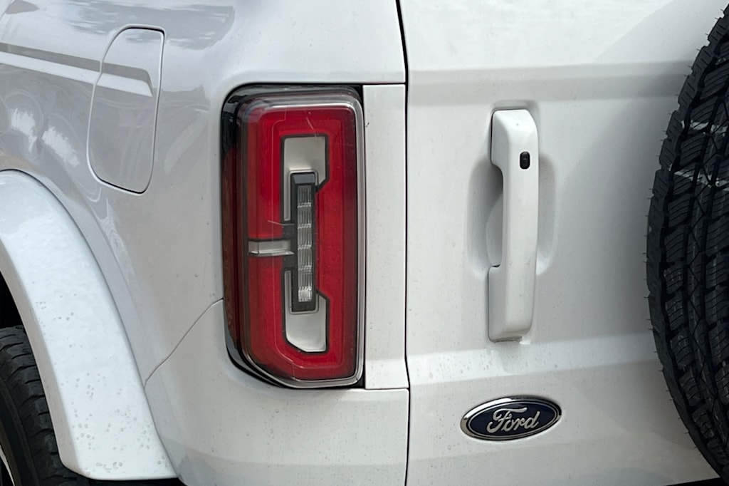 Thumbnail: 2023 Ford Bronco - 22