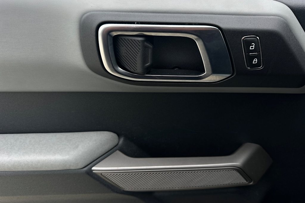 Thumbnail: 2023 Ford Bronco - 23