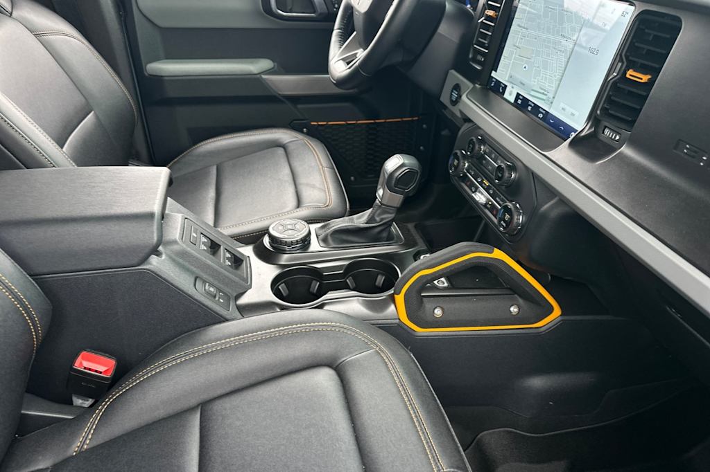 Thumbnail: 2023 Ford Bronco - 10