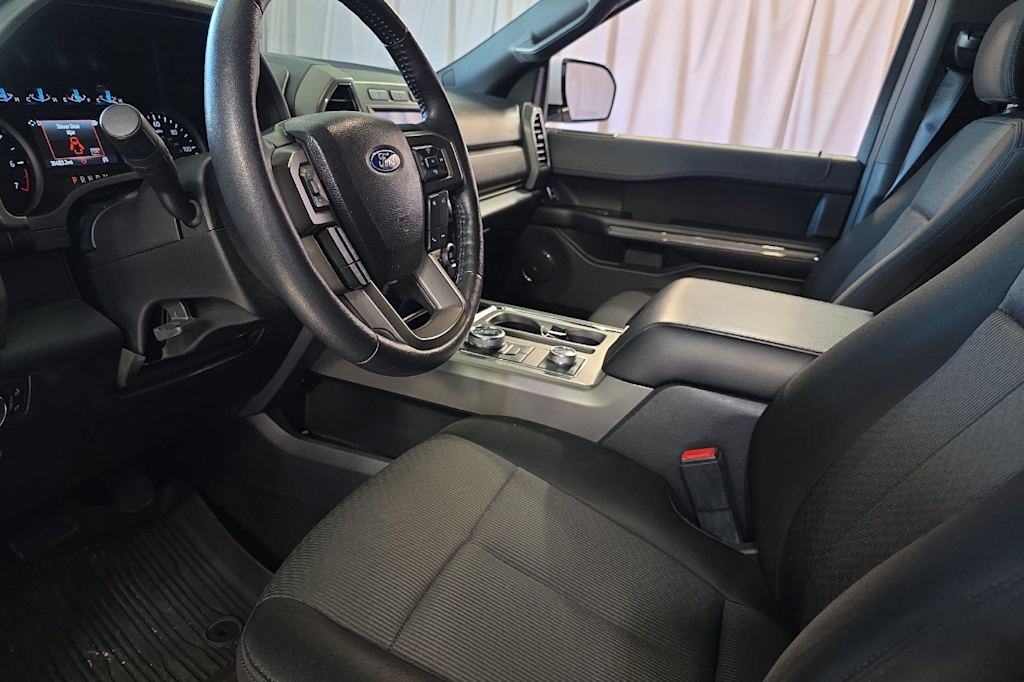 Thumbnail: 2020 Ford Expedition - 10