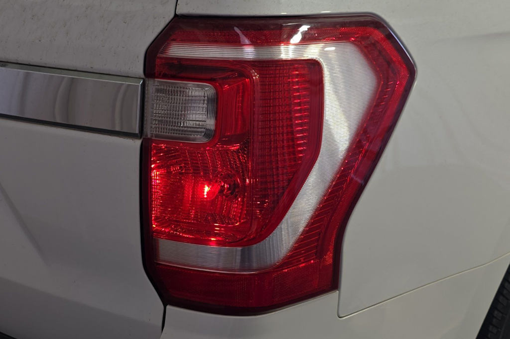 Thumbnail: 2020 Ford Expedition - 19