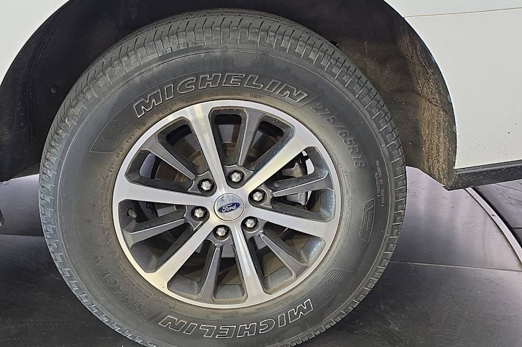 Thumbnail: 2020 Ford Expedition - 8