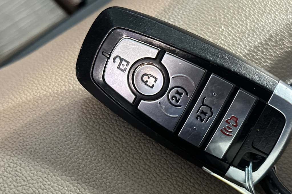 Thumbnail: 2024 Ford Expedition - 15