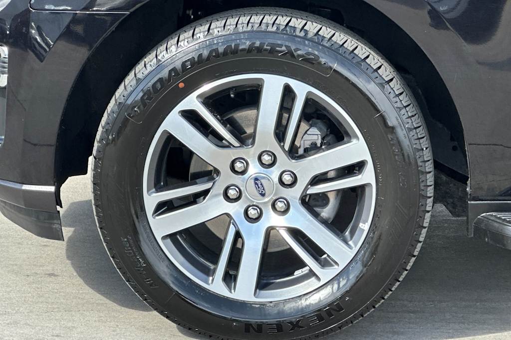 Thumbnail: 2024 Ford Expedition - 8