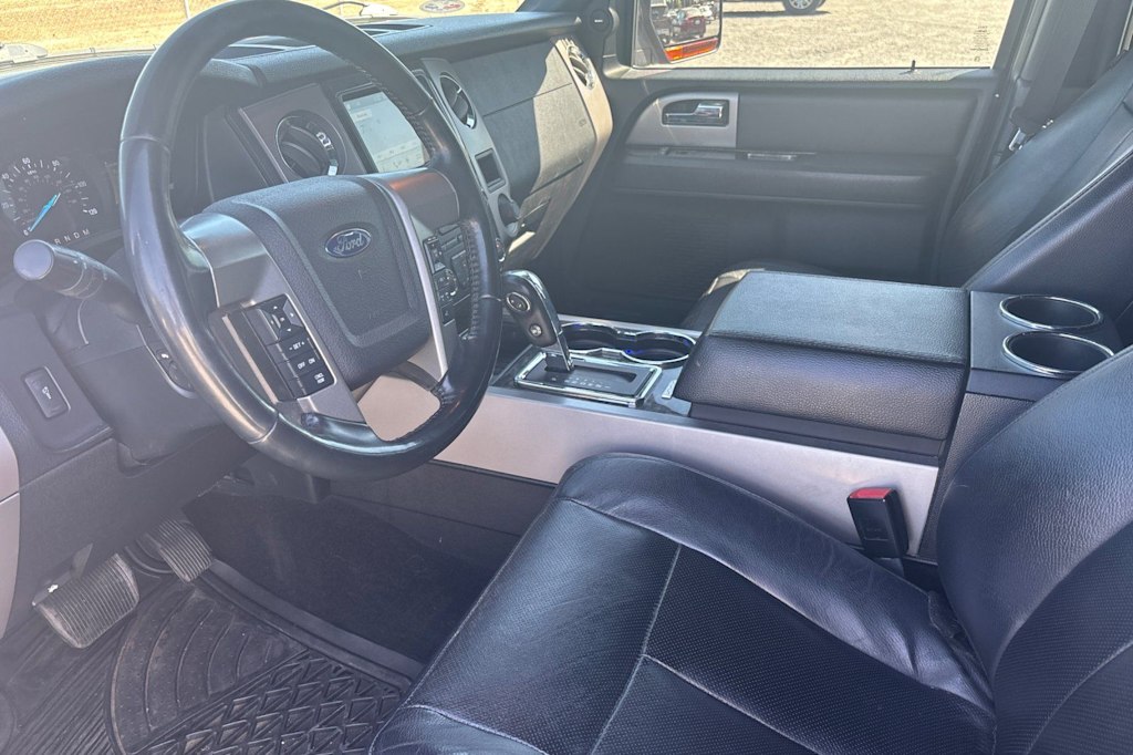 Thumbnail: 2017 Ford Expedition - 10