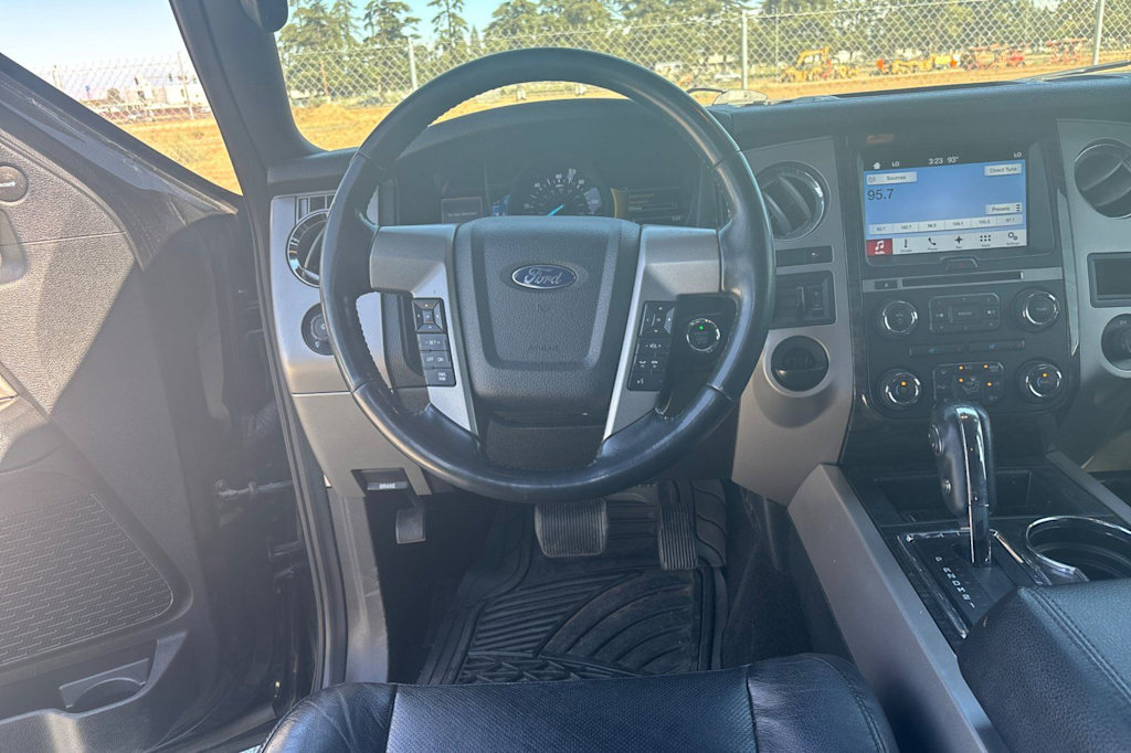 Thumbnail: 2017 Ford Expedition - 9