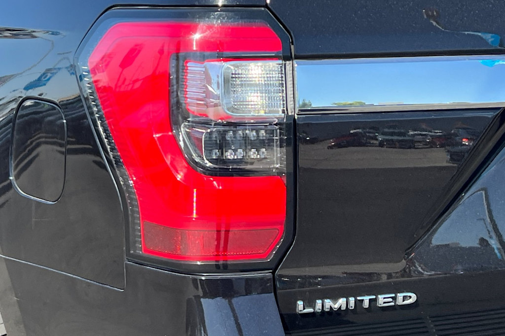 Thumbnail: 2021 Ford Expedition - 20