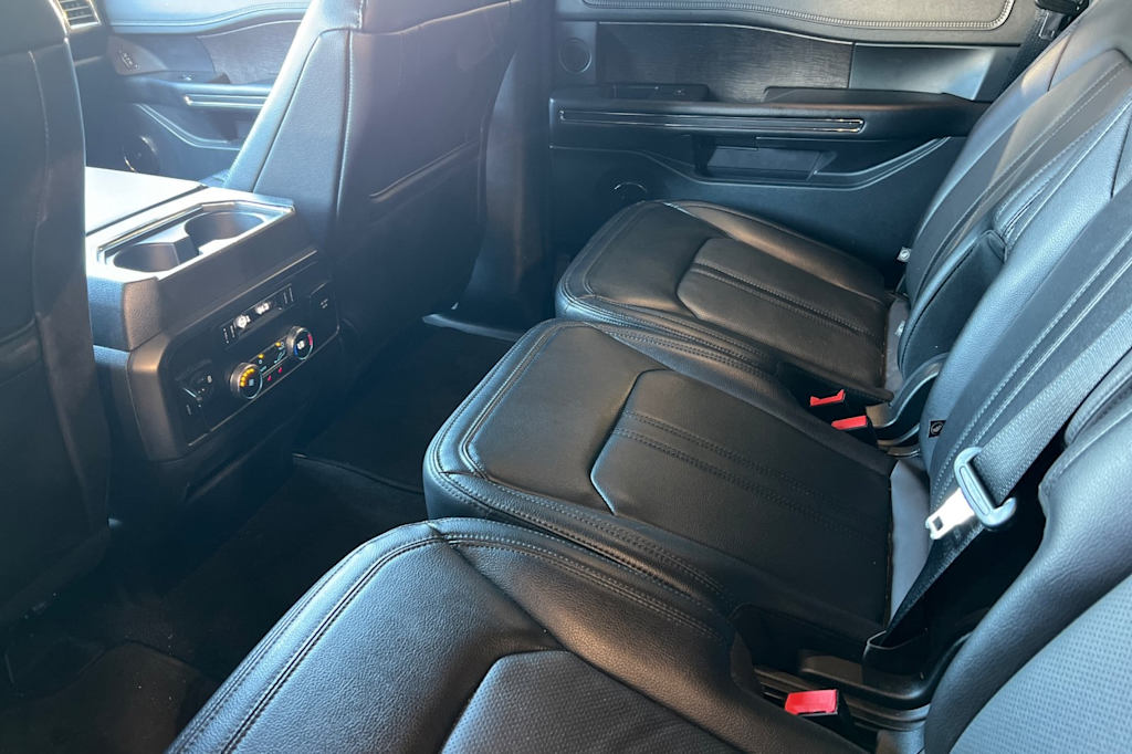 Thumbnail: 2021 Ford Expedition - 10