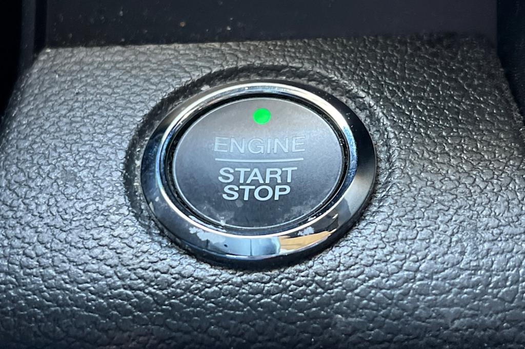 Thumbnail: 2021 Ford Expedition - 29