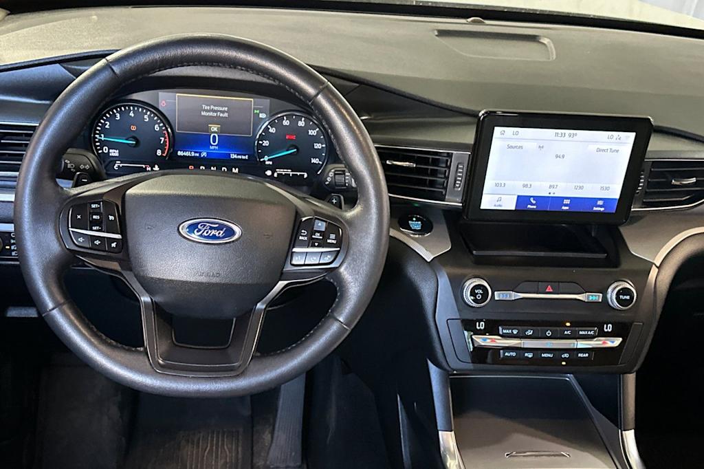 Thumbnail: 2020 Ford Explorer - 12