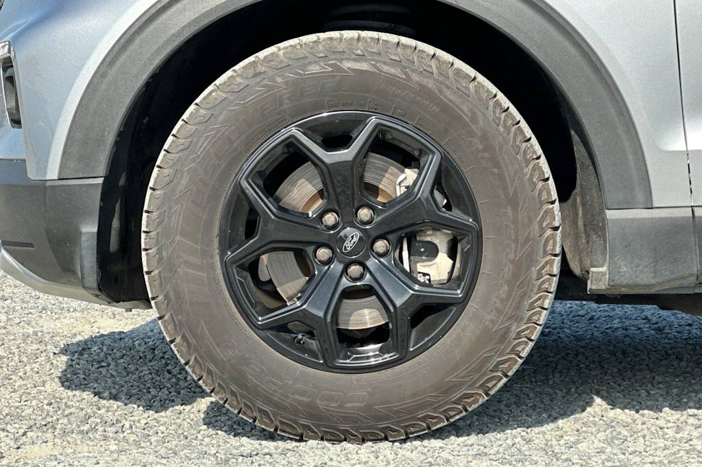 Thumbnail: 2022 Ford Explorer - 8