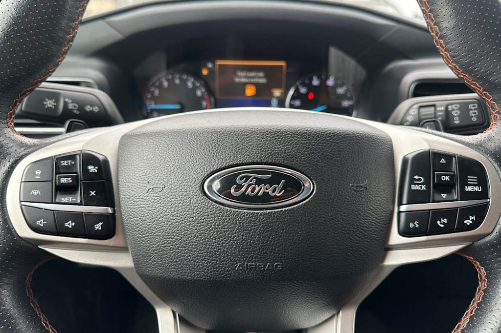 Thumbnail: 2022 Ford Explorer - 30