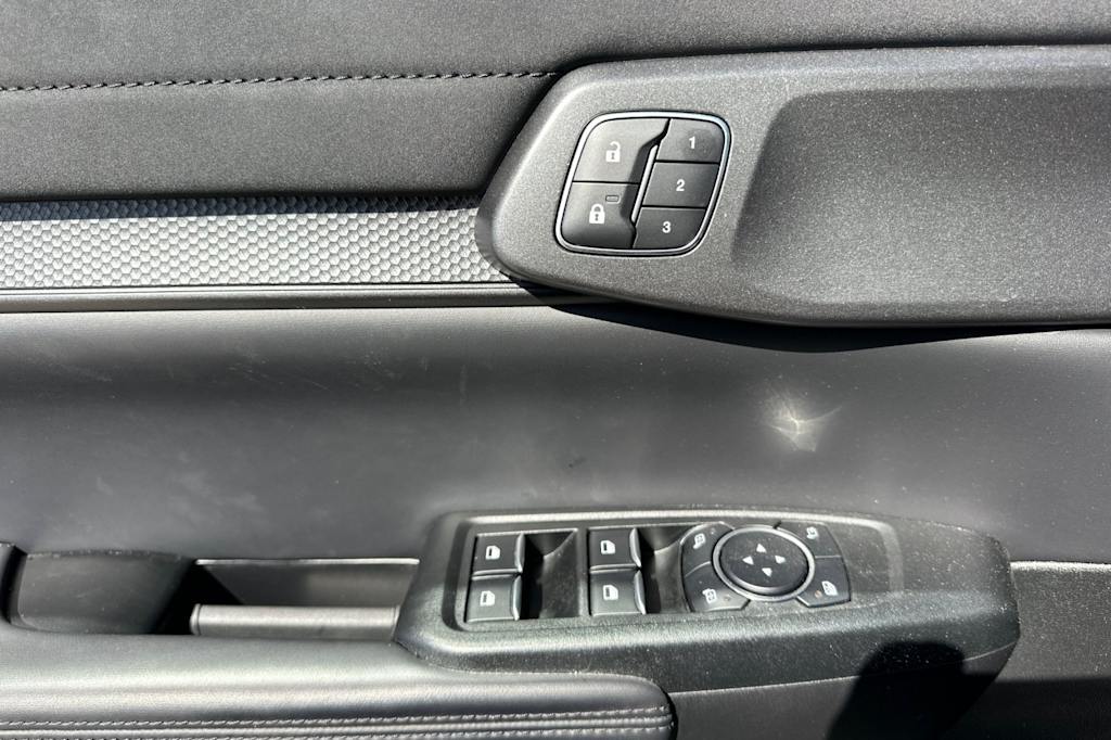 Thumbnail: 2025 Ford Ranger - 21