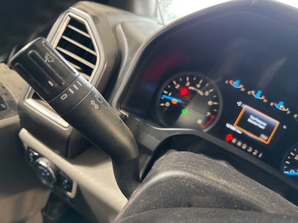 Thumbnail: 2016 Ford F-150 - 15