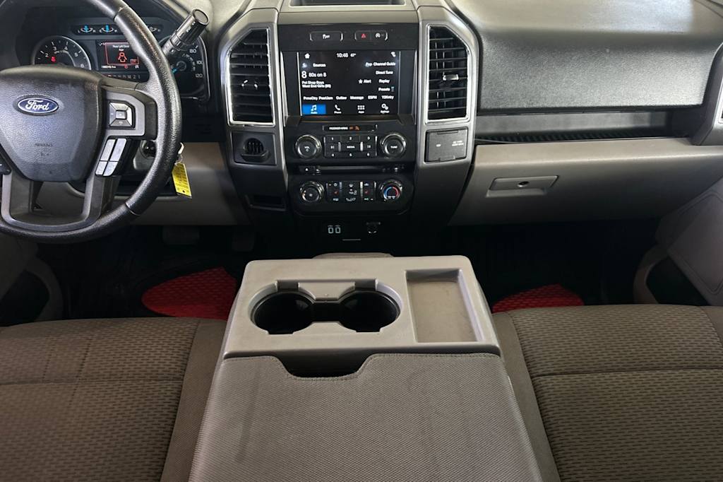 2016 Ford F-150 XLT 2