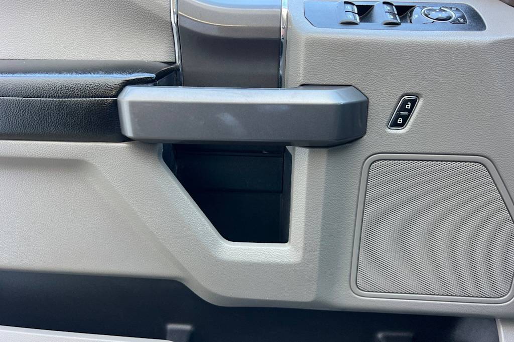 Thumbnail: 2019 Ford F-150 - 21