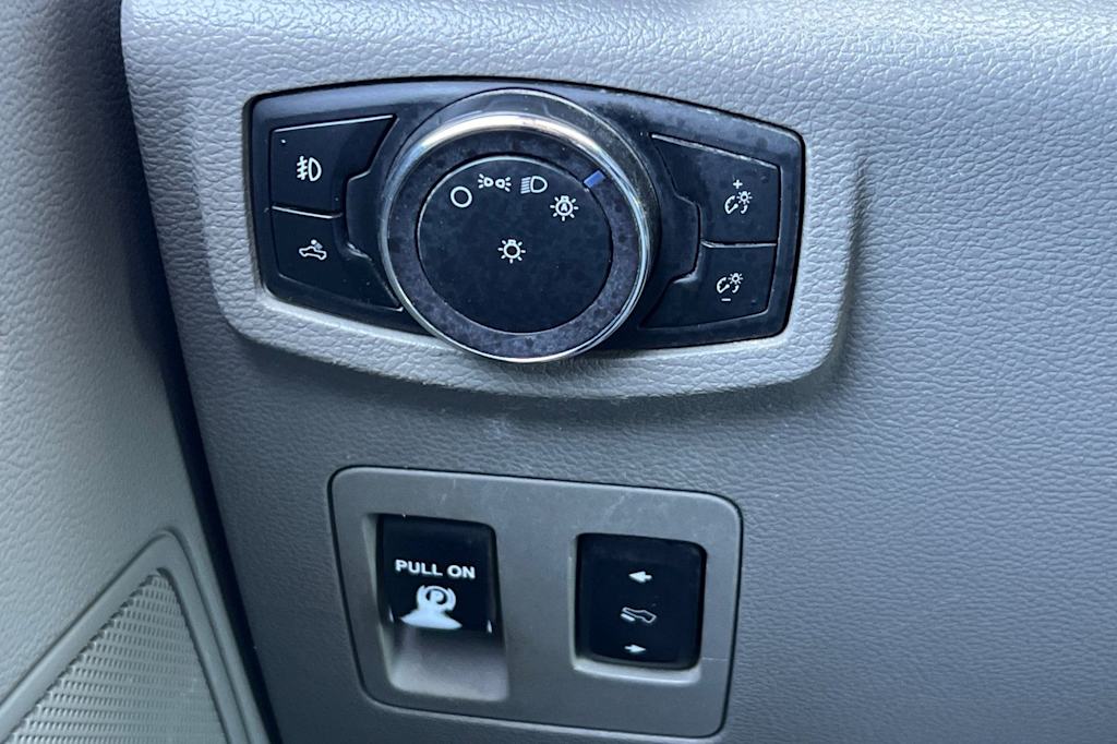 Thumbnail: 2019 Ford F-150 - 31