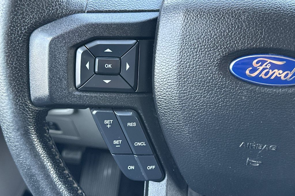 Thumbnail: 2015 Ford F-150 - 29