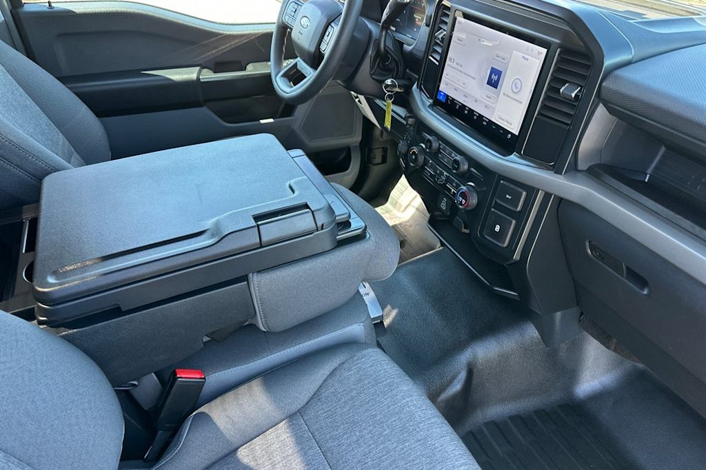 Thumbnail: 2025 Ford F-150 - 9