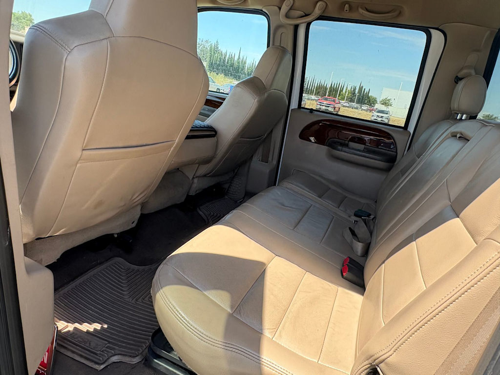 Thumbnail: 2004 Ford F-250 - 9