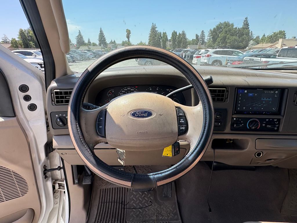 Thumbnail: 2004 Ford F-250 - 2