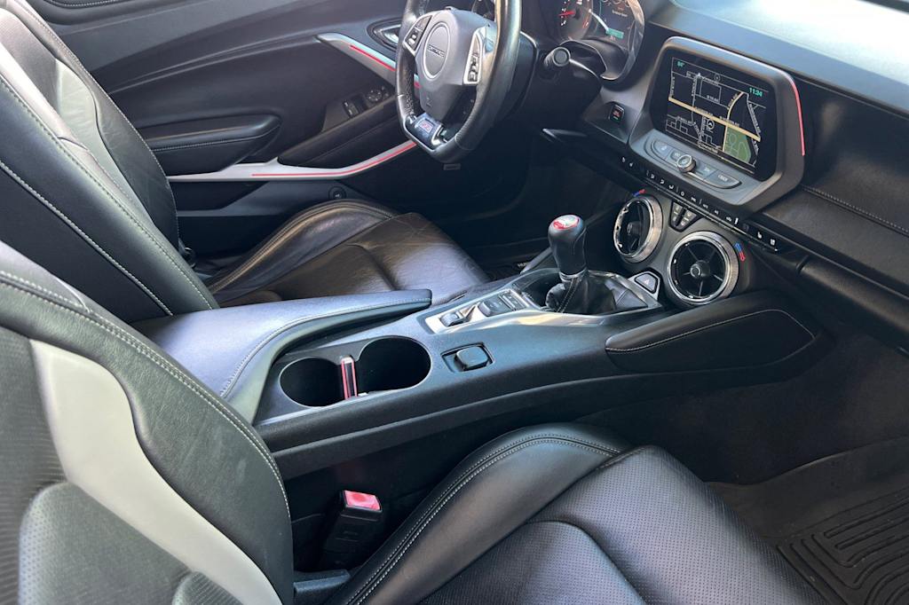 Thumbnail: 2016 Chevrolet Camaro - 12