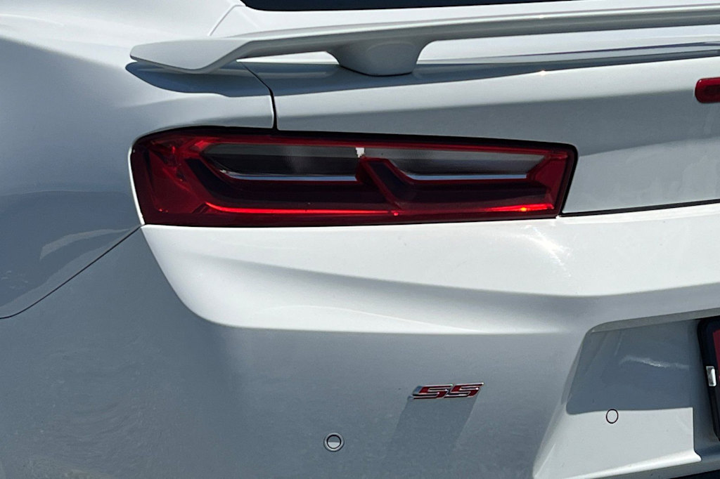 Thumbnail: 2016 Chevrolet Camaro - 21