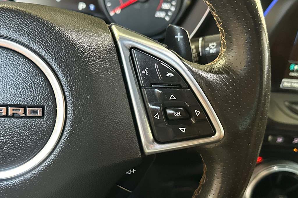 Thumbnail: 2017 Chevrolet Camaro - 29