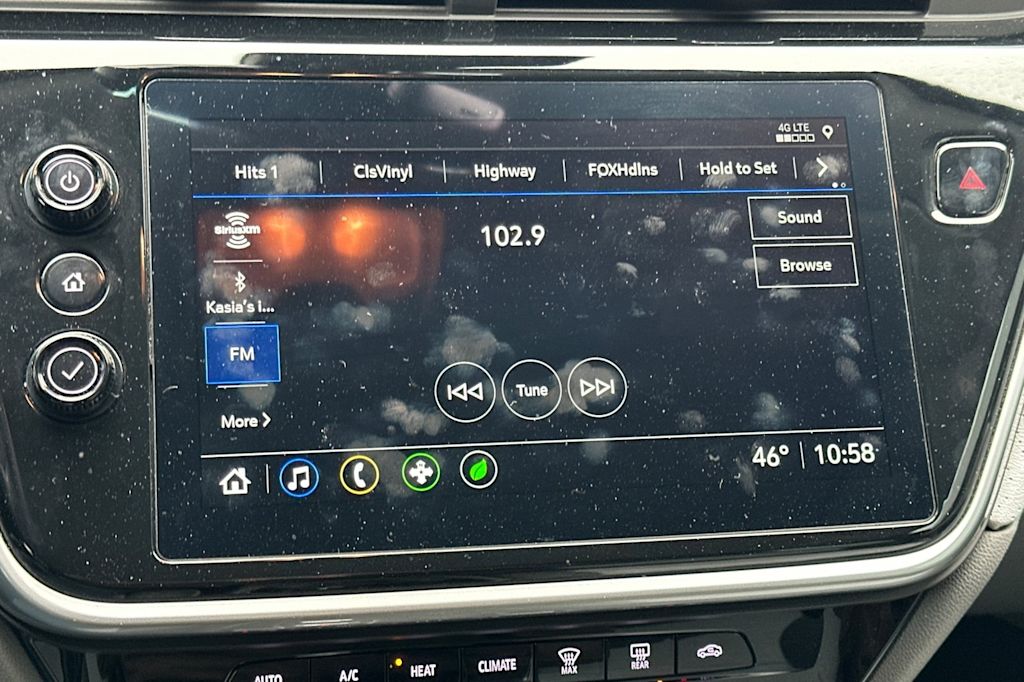 2023 Chevrolet Bolt EUV Premier 14