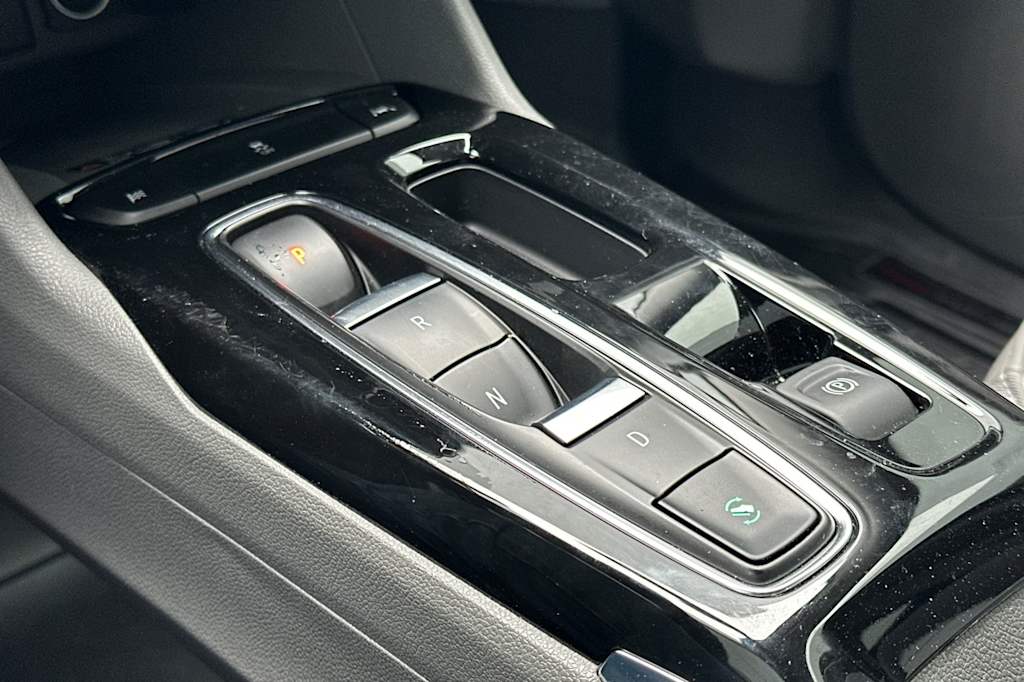 2023 Chevrolet Bolt EUV Premier 7