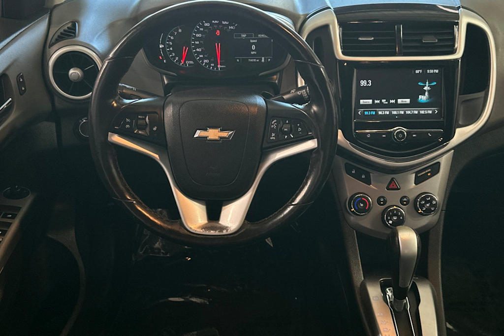 Thumbnail: 2017 Chevrolet Sonic - 12