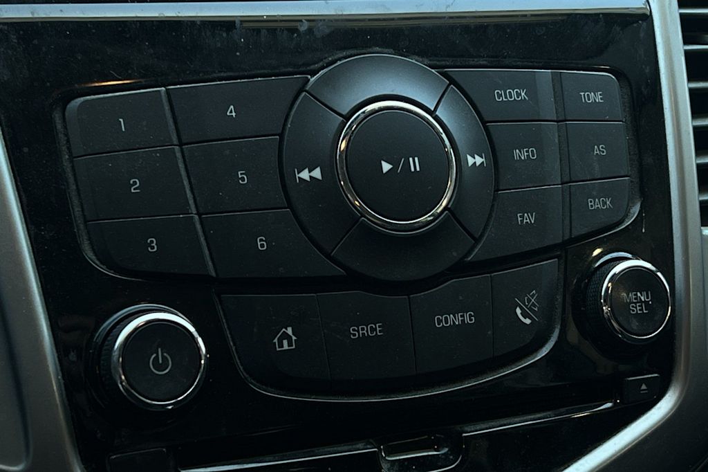 Thumbnail: 2015 Chevrolet Cruze - 24