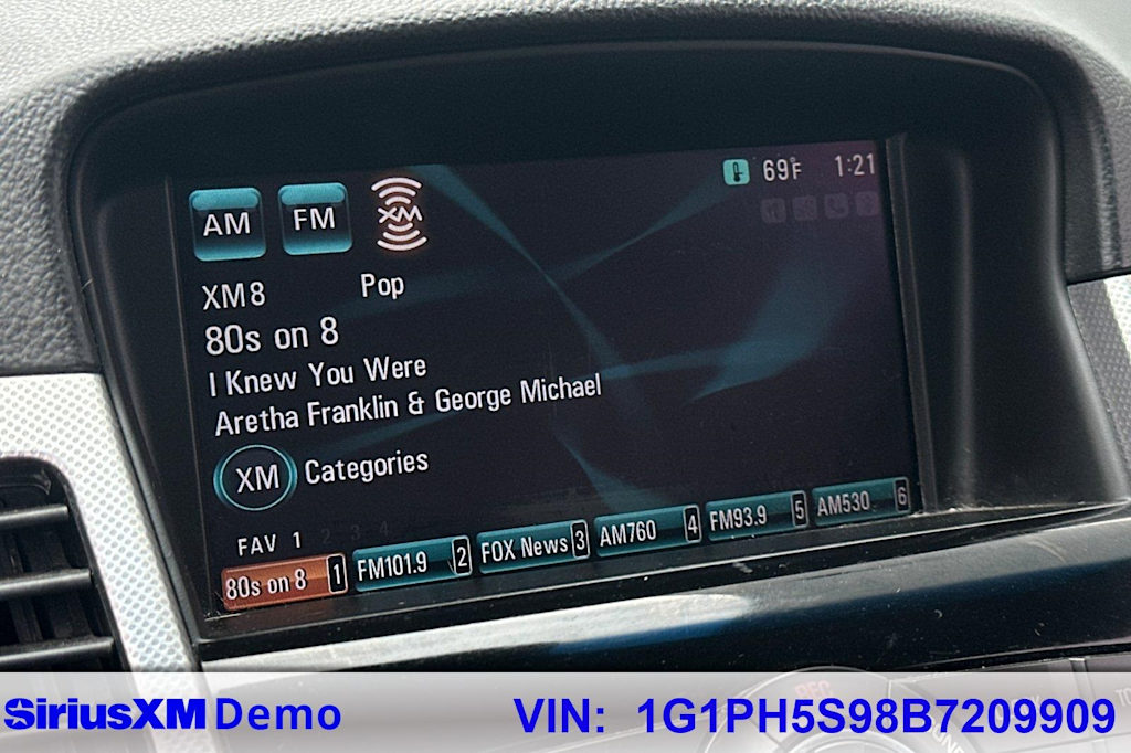 Thumbnail: 2011 Chevrolet Cruze - 28