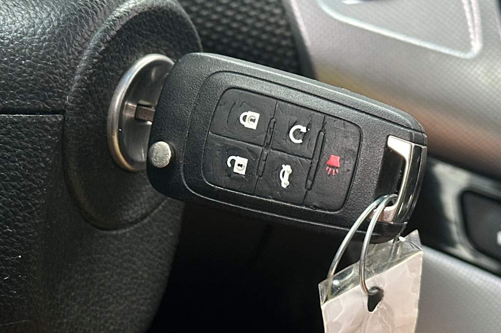 Thumbnail: 2011 Chevrolet Cruze - 27