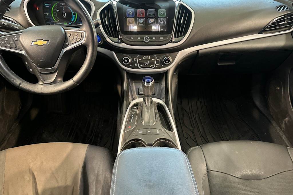 Thumbnail: 2018 Chevrolet Volt - 2