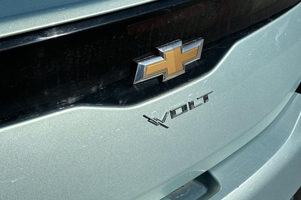 Thumbnail: 2018 Chevrolet Volt - 7