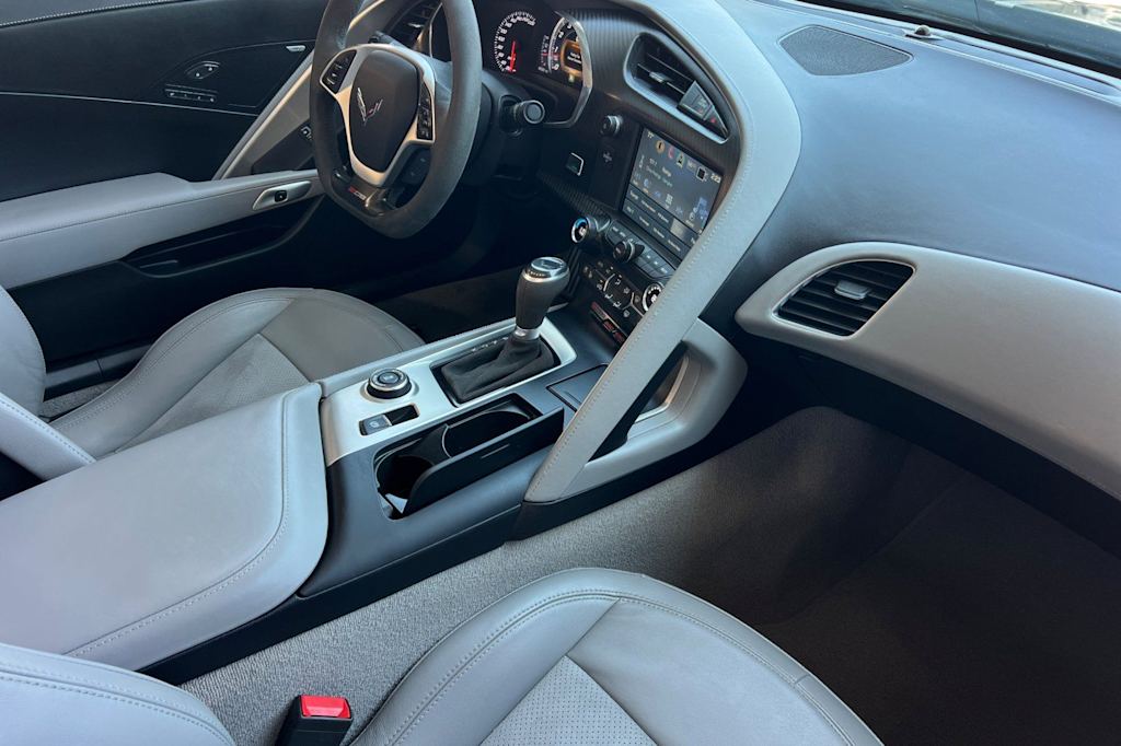 Thumbnail: 2018 Chevrolet Corvette - 10