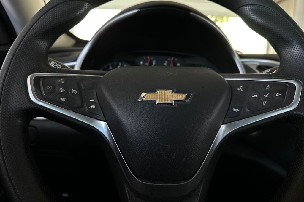 Thumbnail: 2023 Chevrolet Malibu - 28