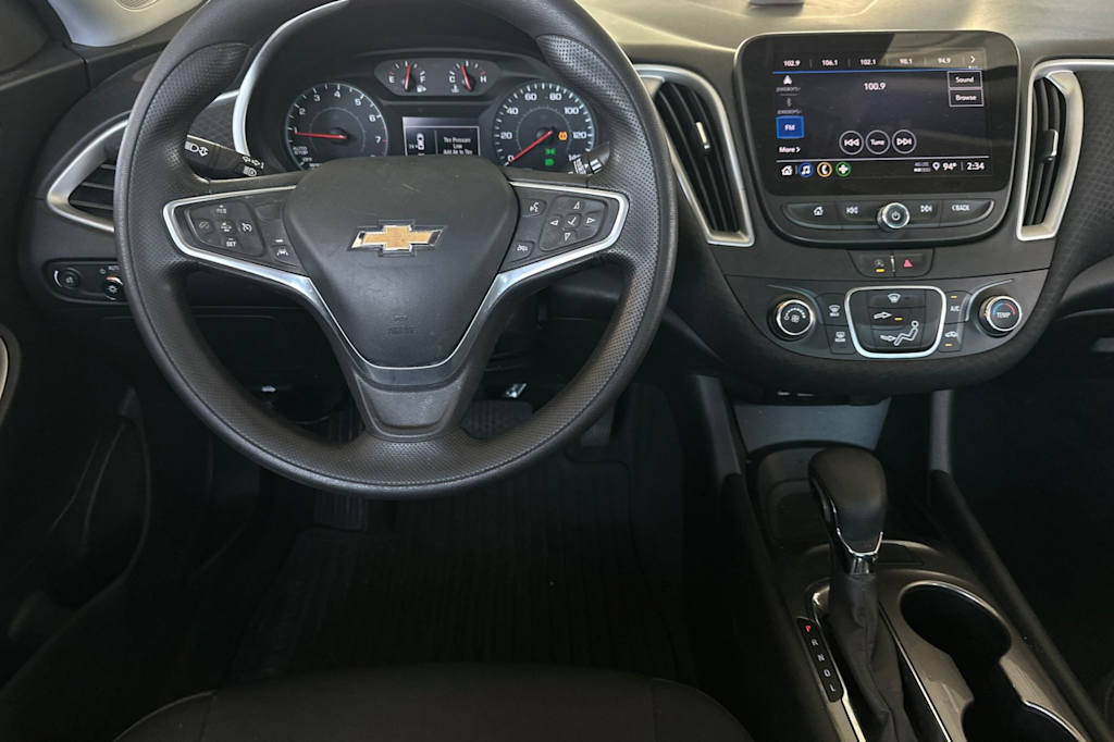 Thumbnail: 2023 Chevrolet Malibu - 11