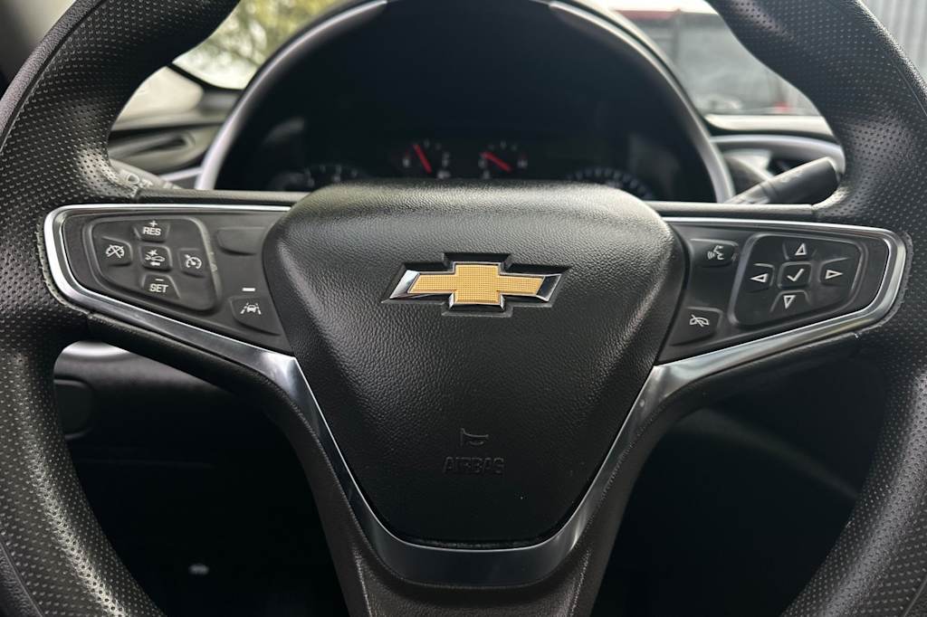 Thumbnail: 2023 Chevrolet Malibu - 29