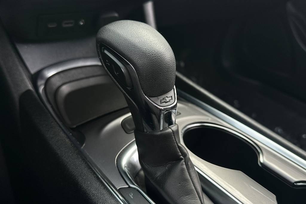 Thumbnail: 2023 Chevrolet Malibu - 27