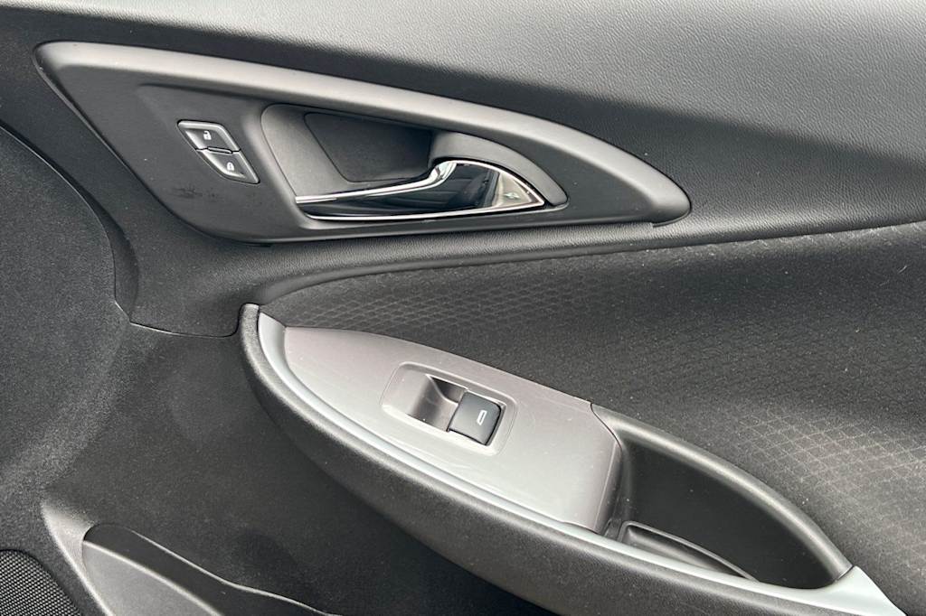 Thumbnail: 2024 Chevrolet Malibu - 26