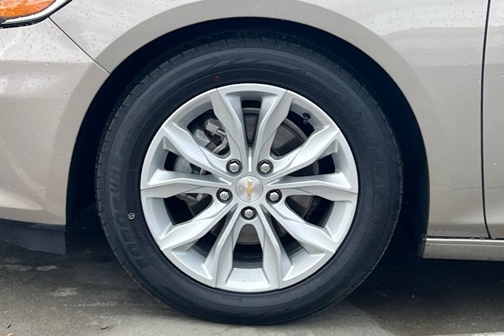 Thumbnail: 2024 Chevrolet Malibu - 8