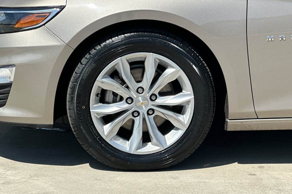 Thumbnail: 2024 Chevrolet Malibu - 8